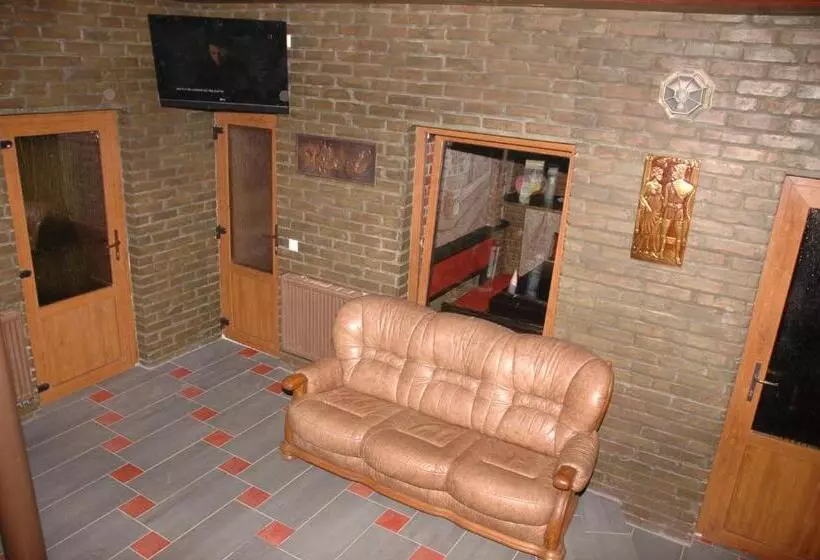 Motelli гостинний двір