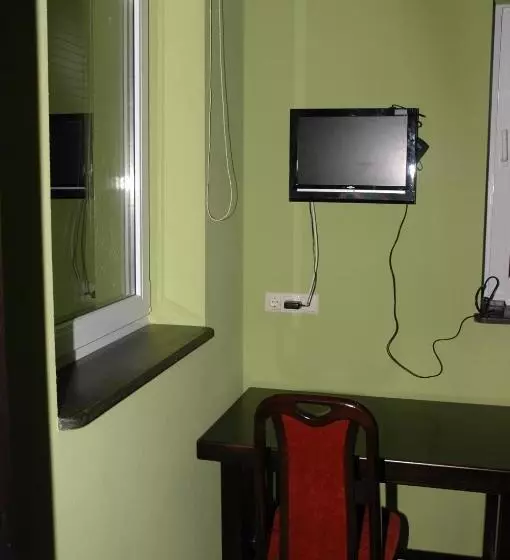 Motelli гостинний двір