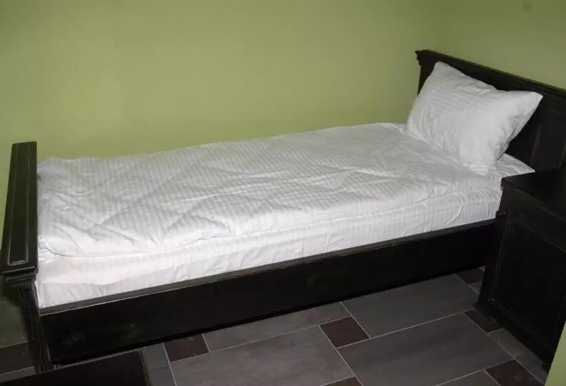 Motelli гостинний двір