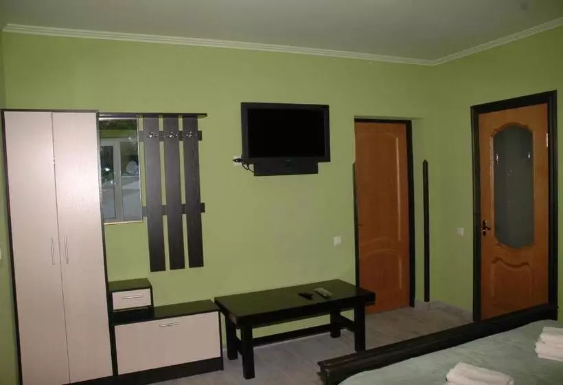 Motelli гостинний двір