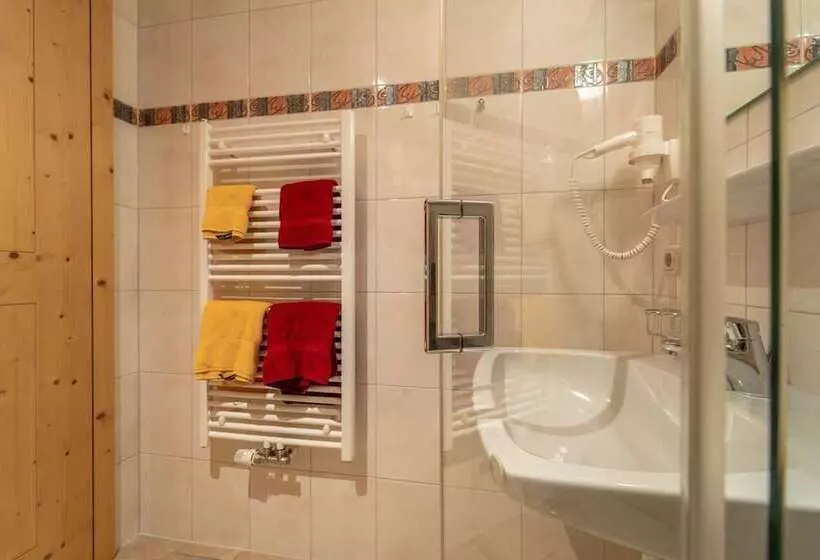 ペンション Forsthaus Schoppernau