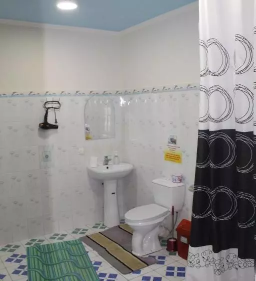 پانسیون Guest House Emily
