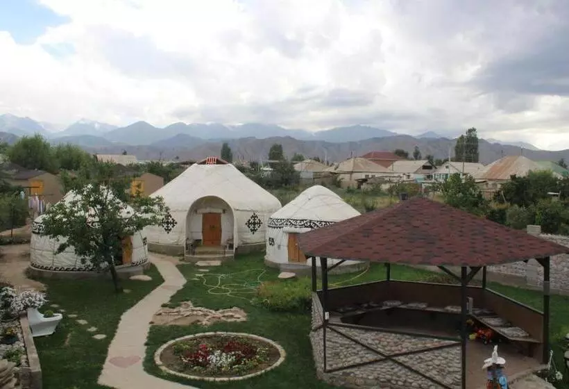 پانسیون Guest House Emily