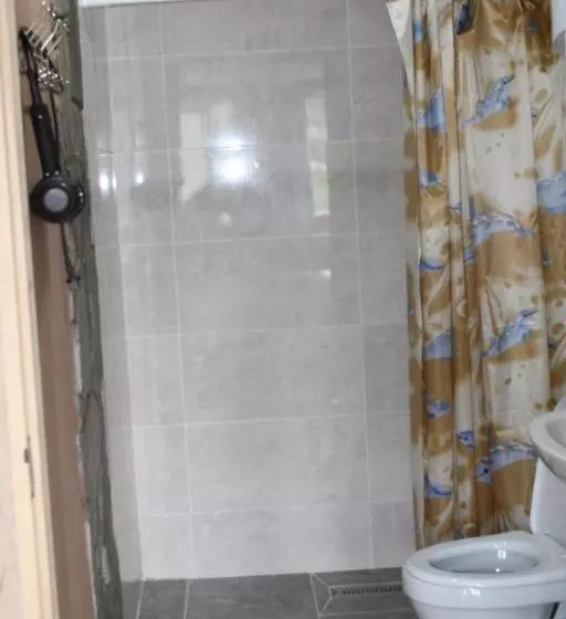 پانسیون Guest House Emily