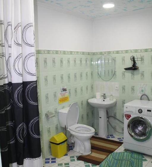 پانسیون Guest House Emily