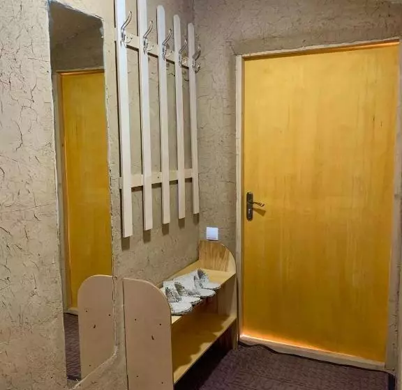 پانسیون Guest House Emily