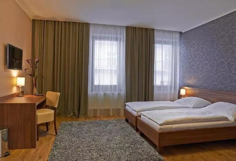 Majatalo Penzion Club