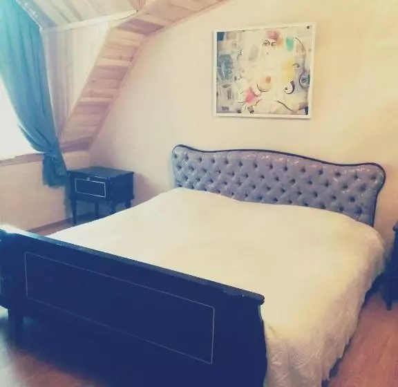 پانسیون When In Tbilisi