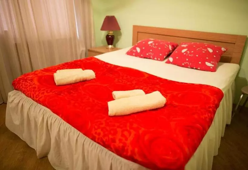 پانسیون When In Tbilisi