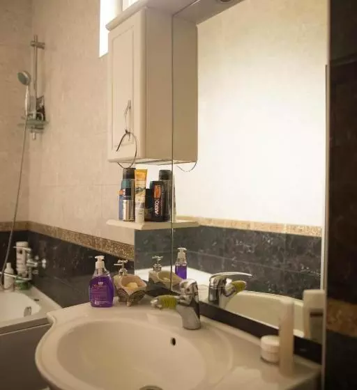 پانسیون When In Tbilisi