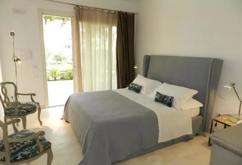 リゾートホテル Scilla Maris Charming Suites