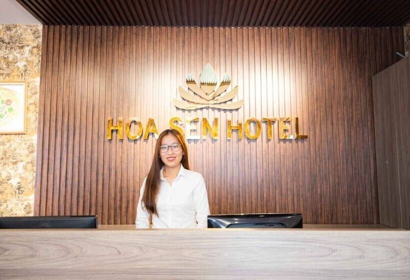 Hoa Sen Hotel 103