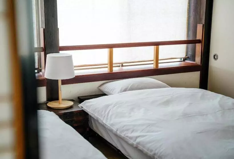 ペンション Bed And Craft
