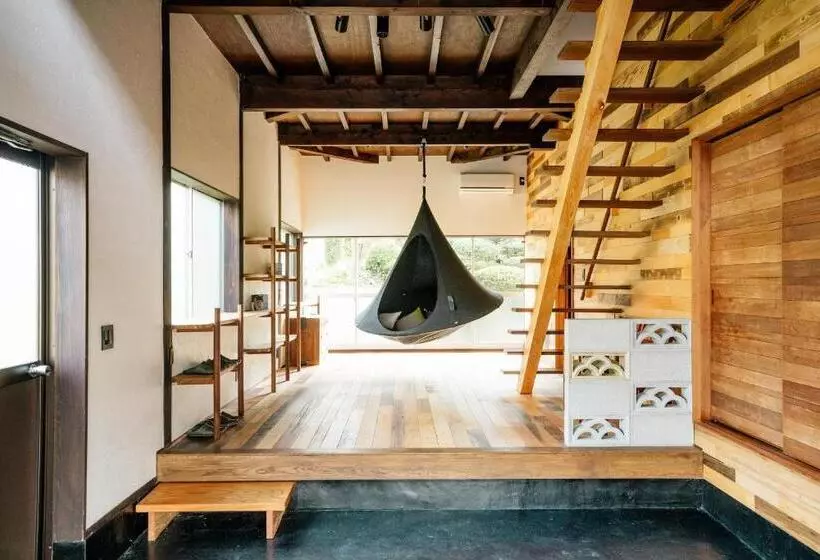 ペンション Bed And Craft