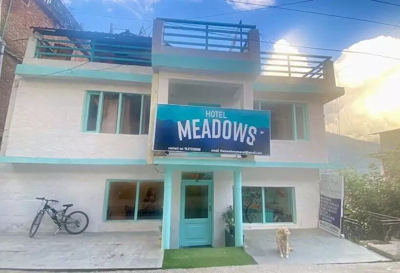 ホテル Meadows