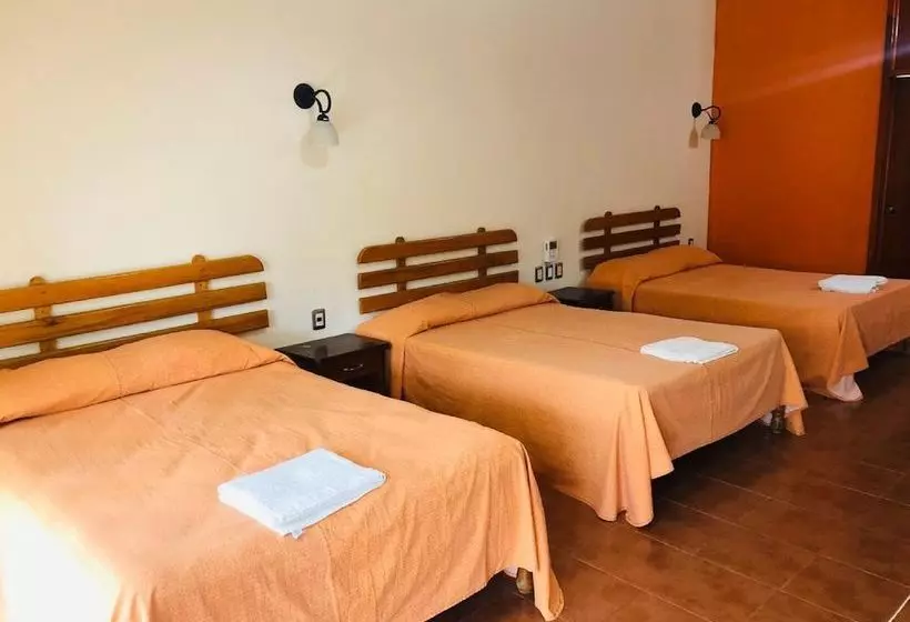هتل Cabaña San Catarino