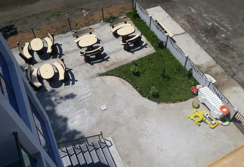 تختخواب و صبحانه Marinus