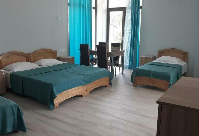 تختخواب و صبحانه Marinus