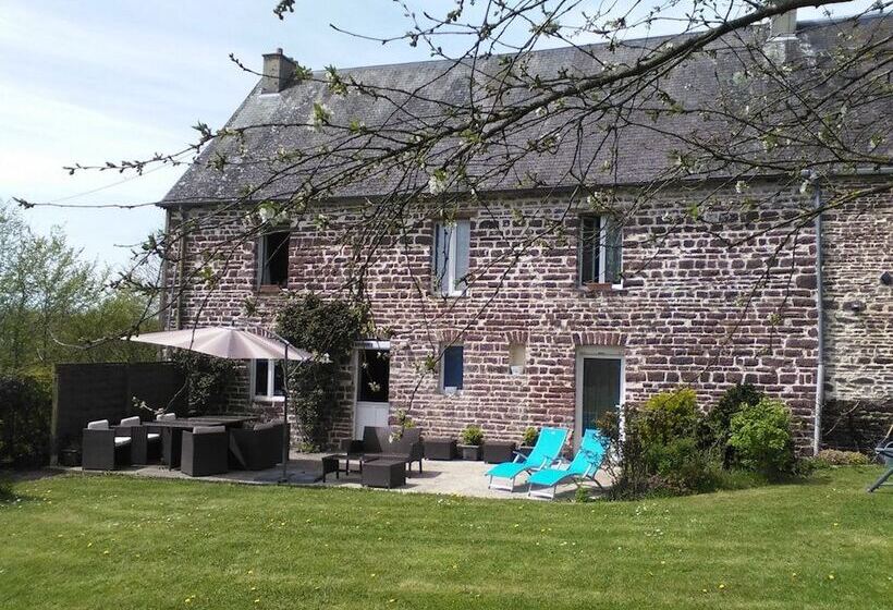 Pension Chambres D Hotes La Revaudiere