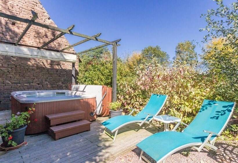 Pension Chambres D Hotes La Revaudiere