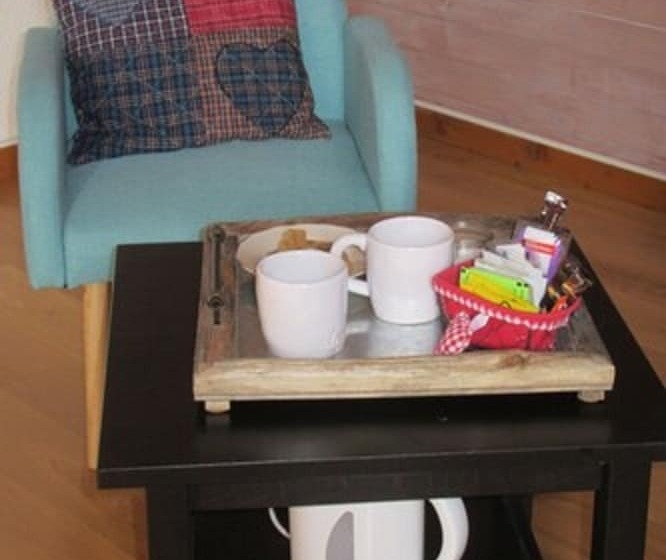 تختخواب و صبحانه Les Marm Hôtes