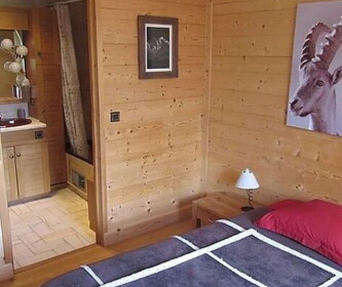 تختخواب و صبحانه Les Marm Hôtes