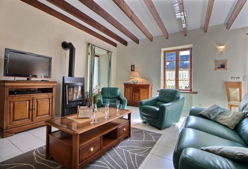 Gîte Les Roseaux Proche De Dinan