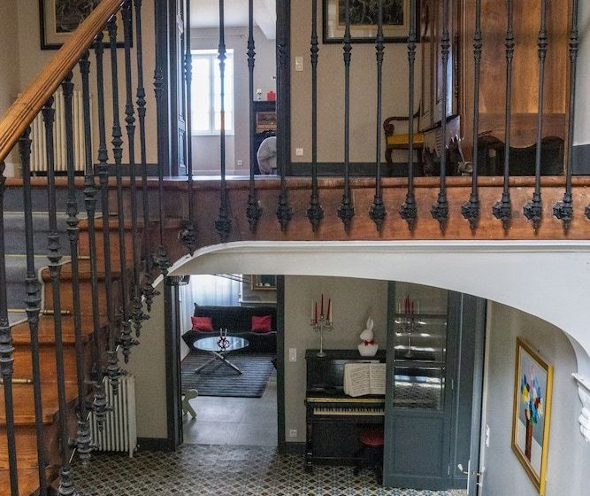 פנסיון Château De La Bousquetarie