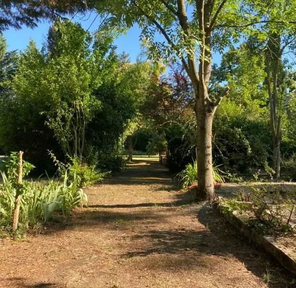 Aamiaismajoitus (B&B) Le Cocon De Curson Chambre D Hôtes