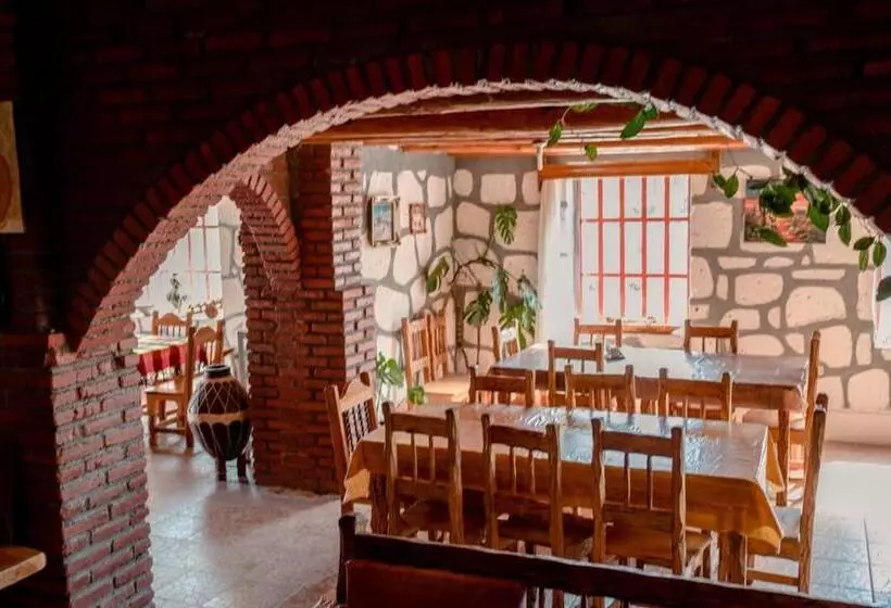 Hotelli Cabañas De Lolita En Barrancas Del Cobre