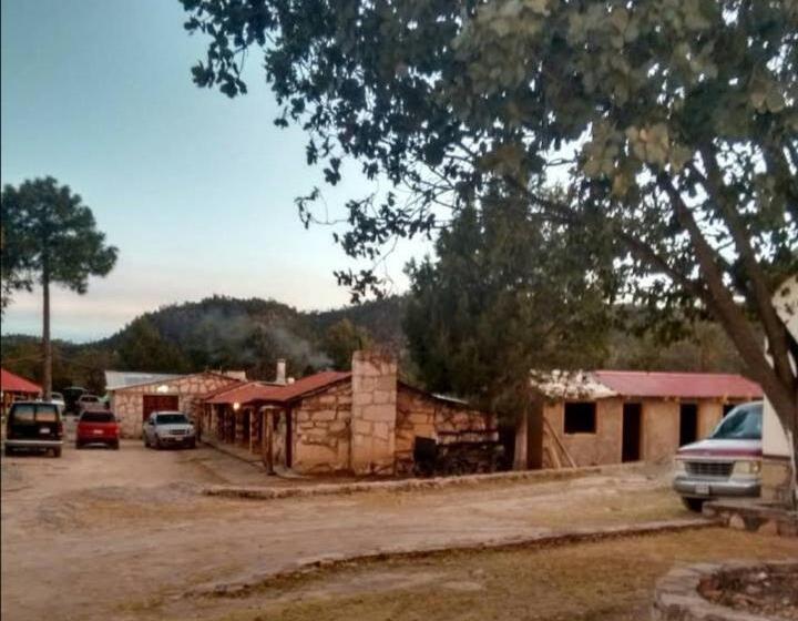 فندق Cabañas De Lolita En Barrancas Del Cobre
