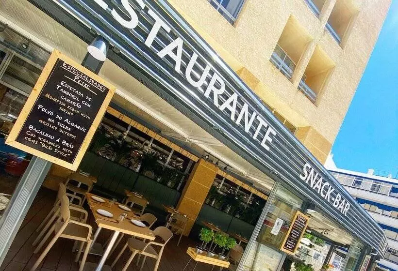 Apartahotel Foz Atlantida