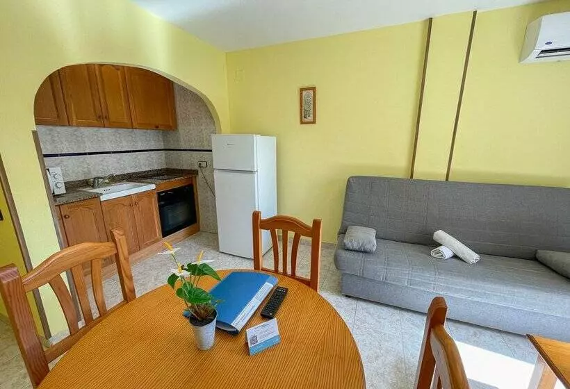 Apartamentos Gardenias 3000