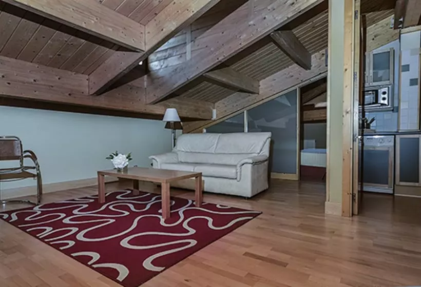 Apartamentos Ojeda