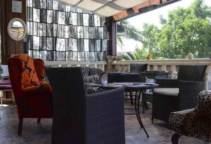 Bed and Breakfast Hosteria Las Viñas