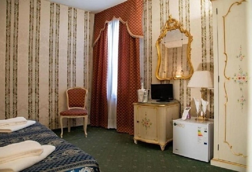 Hotel Al Graspo De Ua