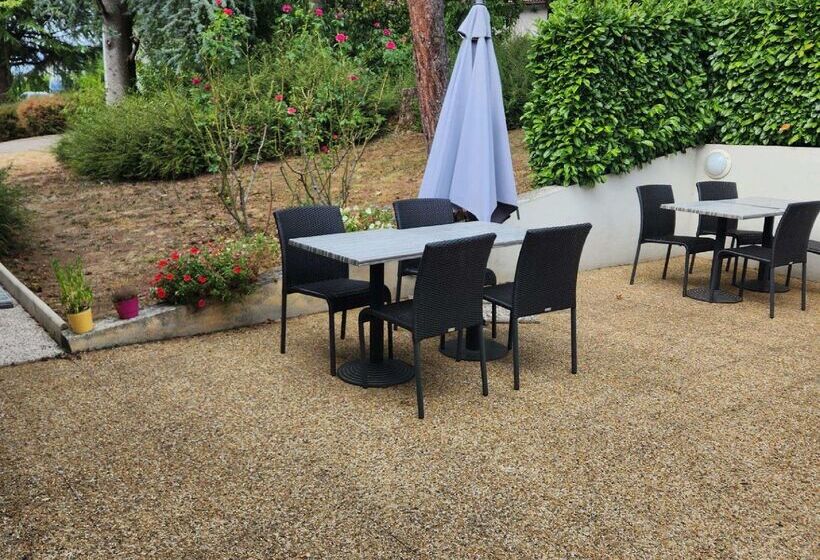 בית מלון כפרי Campanile Annecy   Cran Gevrier