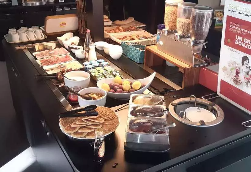 ホテル Campanile Annecy   Cran Gevrier