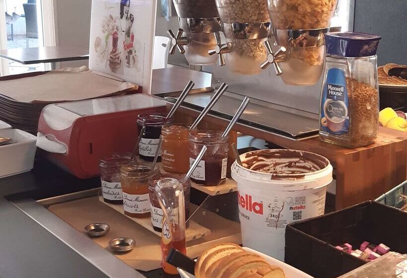 בית מלון כפרי Campanile Annecy   Cran Gevrier