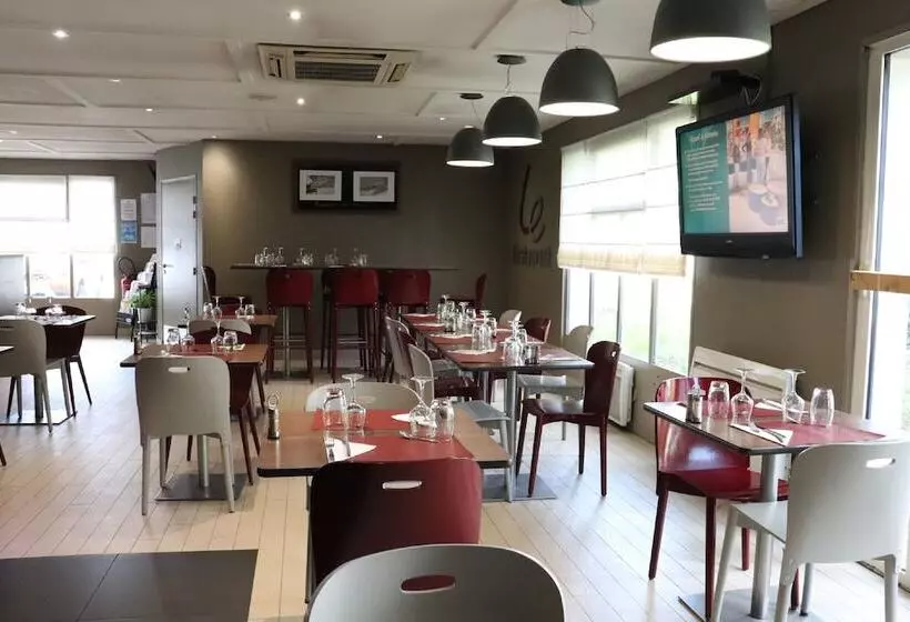 ホテル Campanile Annecy   Cran Gevrier