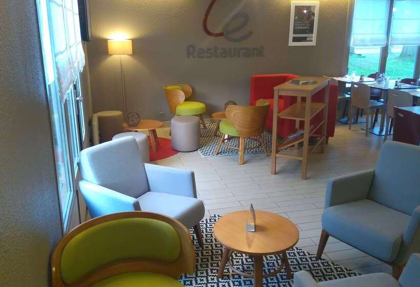 호텔 Campanile Fougeres