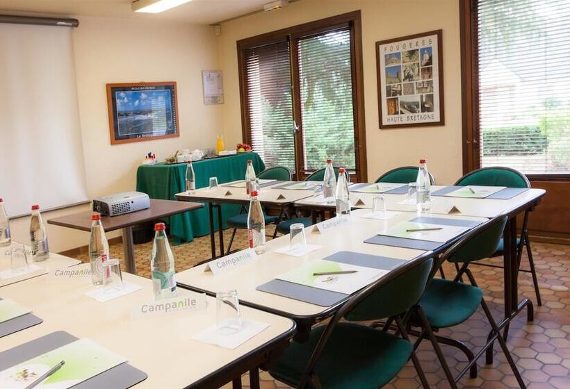 호텔 Campanile Fougeres