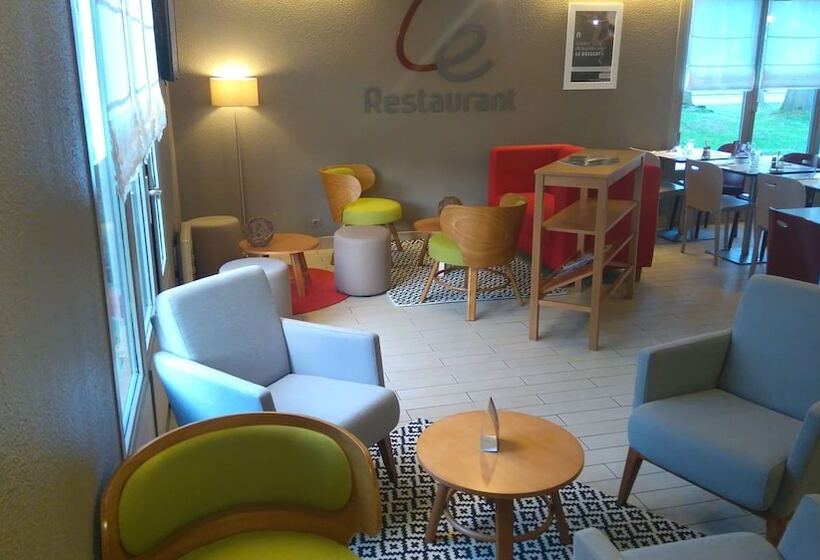 호텔 Campanile Fougeres