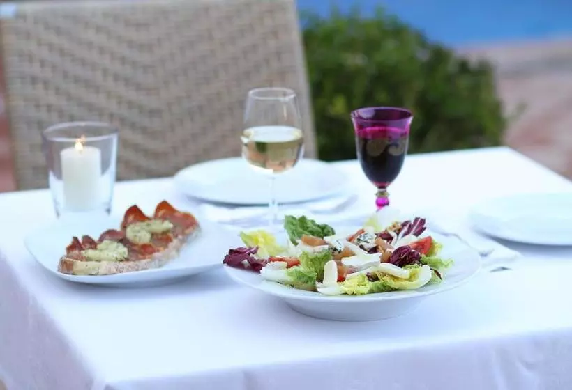 Отель De la Moneda