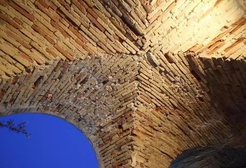 Отель De la Moneda