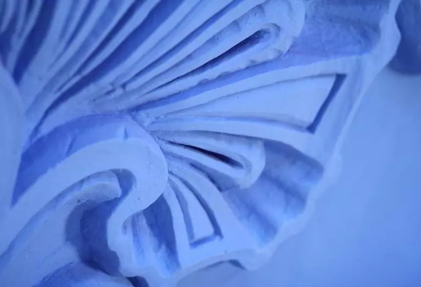 Отель De la Moneda