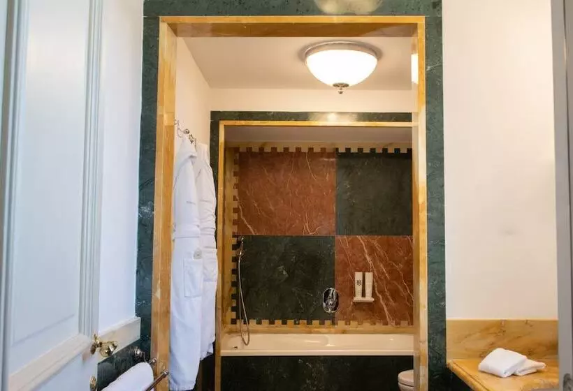 Grand Hotel Continental Siena Starhotels Collezione