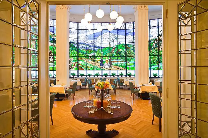 Отель Herzoghof