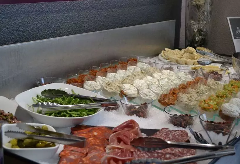 בית מלון כפרי Restaurant Kyriad Brive Centre