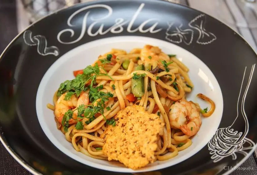 בית מלון כפרי Restaurant Kyriad Brive Centre